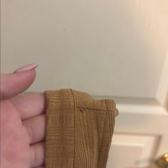 MAURICES | NWT Ribbed Tanktop size Large - Picture 4 of 4